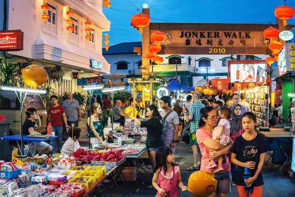 Mahkota Pool View Apartment Near A'Famosa & Jonker ملقا المظهر الخارجي الصورة