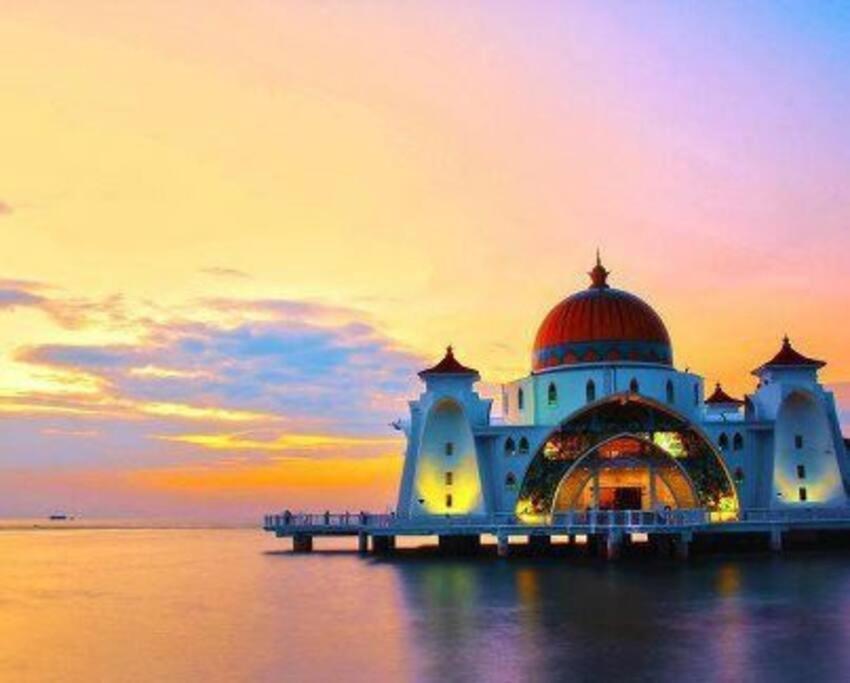 Mahkota Pool View Apartment Near A'Famosa & Jonker ملقا المظهر الخارجي الصورة